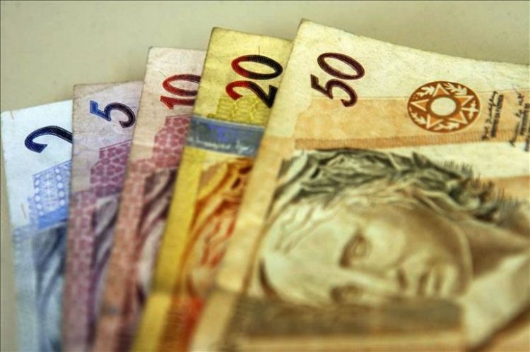 El real se depreciÃ³ 7,2% en enero y amenaza al comercio de frontera